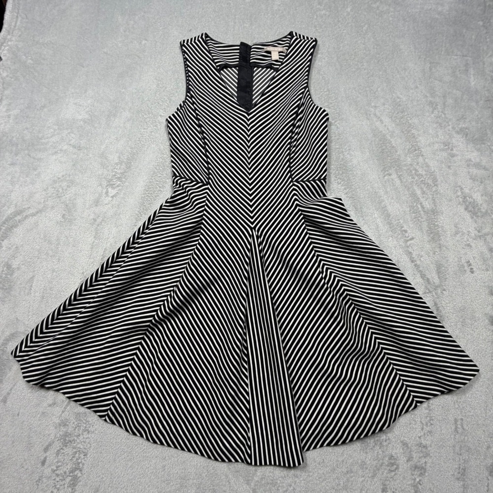 2010s Black White Striped Cotton Blend Fit Flare Skater Dress 6P‎ Small Classic